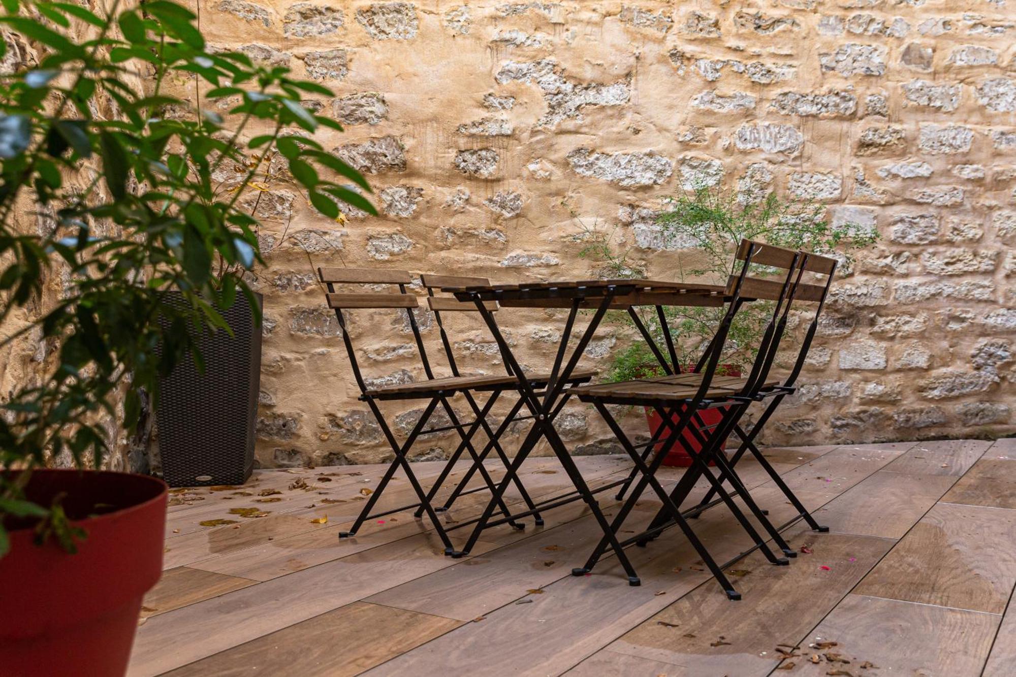 Parking Gratuit - Montmartre Charme & Patio Prive - Sacre-Coeur Metro Anvers Paris Exterior photo